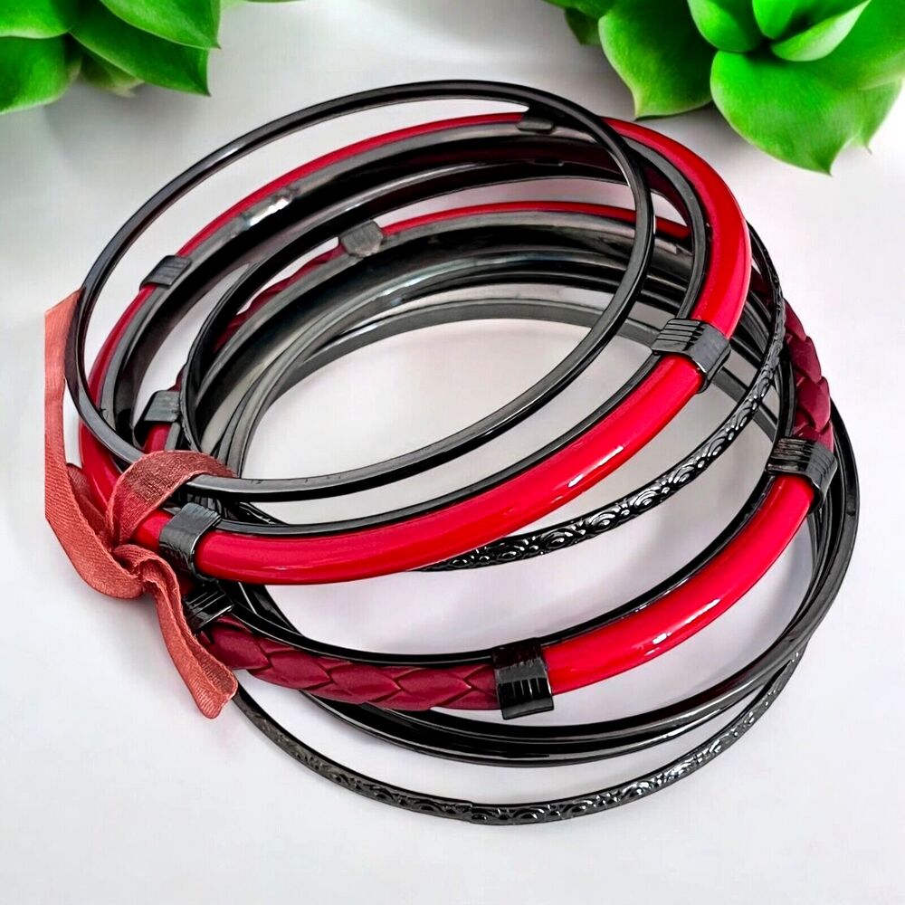 New Bangle Bracelet Set Hematite Tone Red Leather Accents - 12G